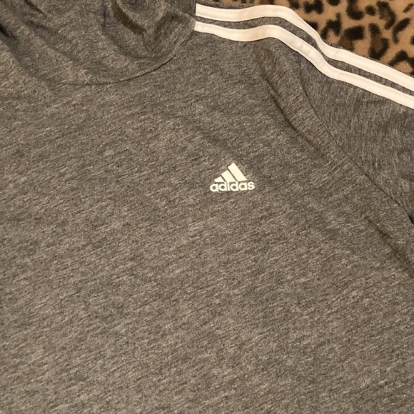 2 for $30 ADIDAS HOODIE Women’s Size S Transition Lightweight Hoodie Gym Workout - Picture 2 of 8